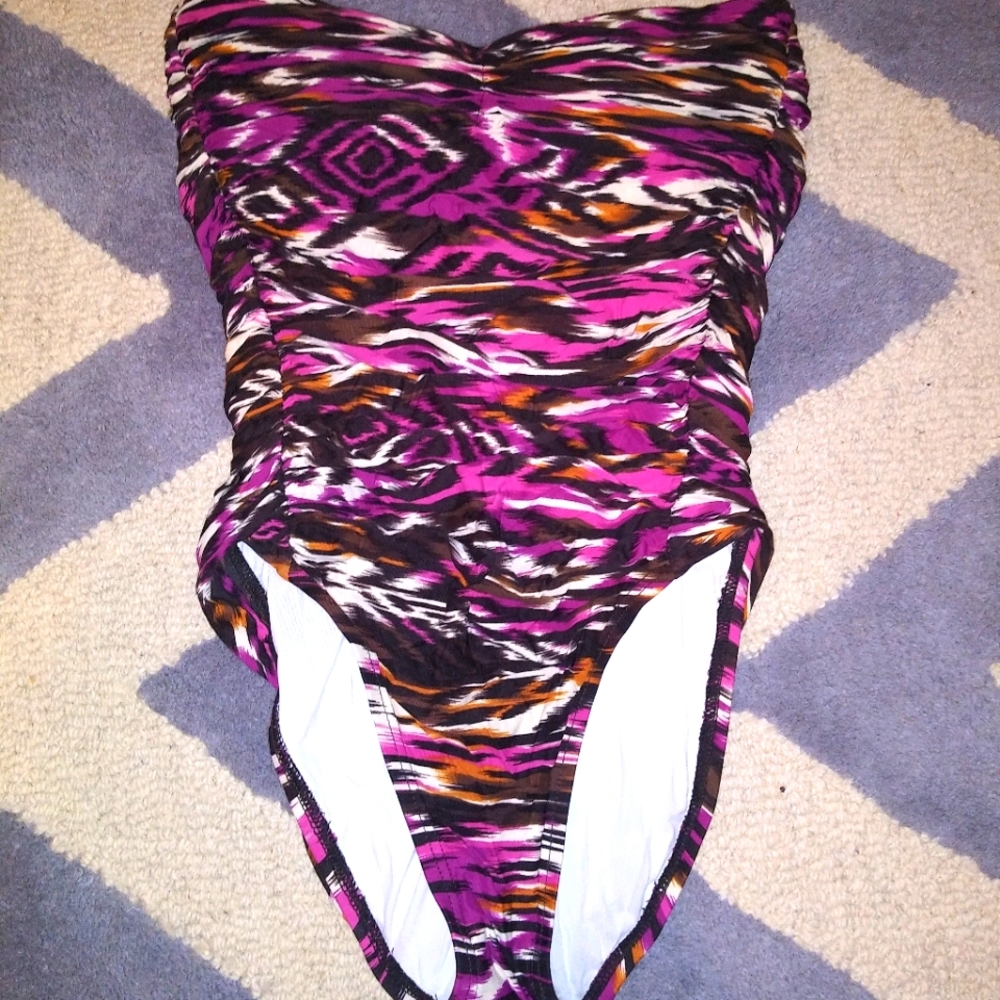 One-piece Bathing suit